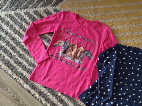 Koníkové tričko, 140