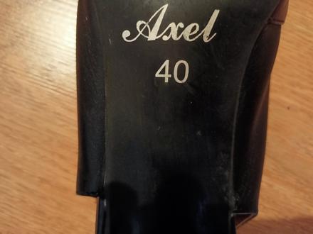 Sandálky kožené veľ. 40, 40