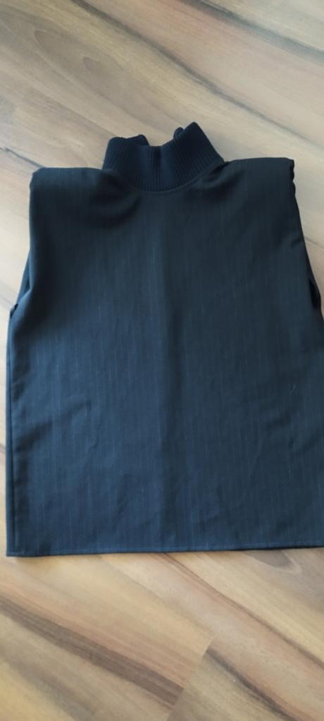 Top zara s vypchávkami, zara,s