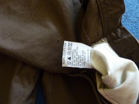 Nenosené nohavice, 134