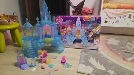 My little pony zamok,