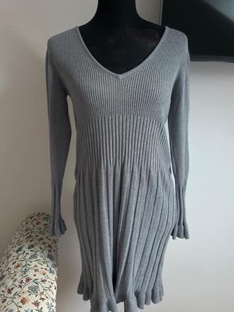 Svetríkové šaty, m