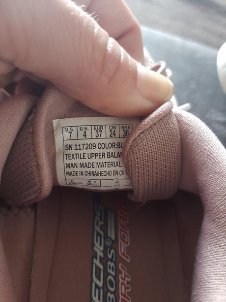 Tenisky, skechers,37