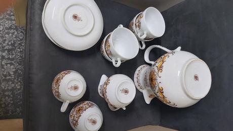 Porcelánová kávová sada zn.henrieta (česká), 