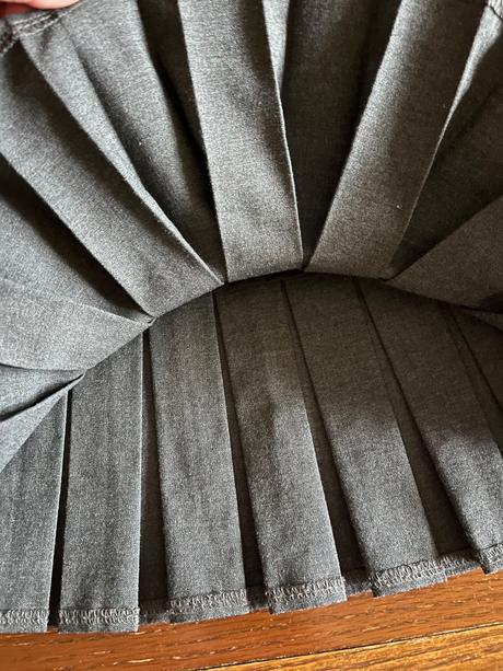 Elegantná skladaná suknička veľ. 110/116, george,110