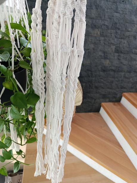 Pletený závesný držiak na kvetináč, 