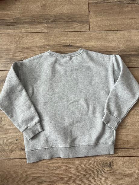 Mikinka s aplikáciou, cena s poštou, zara,134