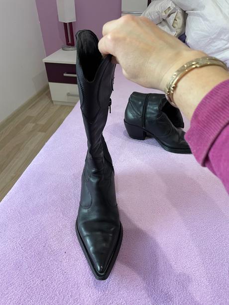 Kožené talianske cizmy - top stav, 37
