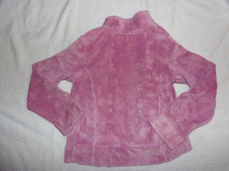 Zamatová mikina, 122