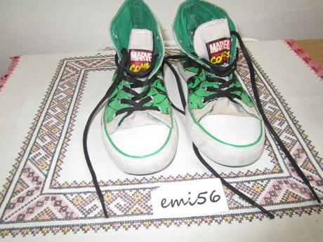 2302. tenisky chlap., marvel,32