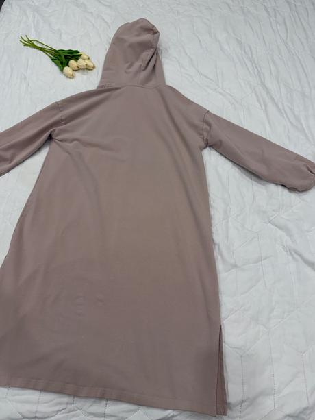 Pohodlné mikinové šaty s kapucňou, l