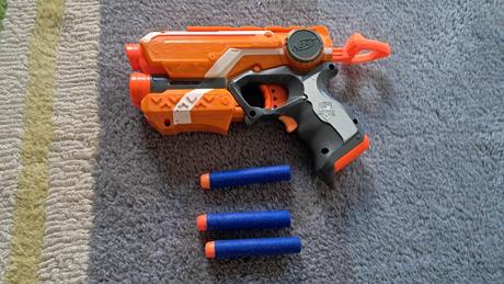 Nerf firestrike elite, 