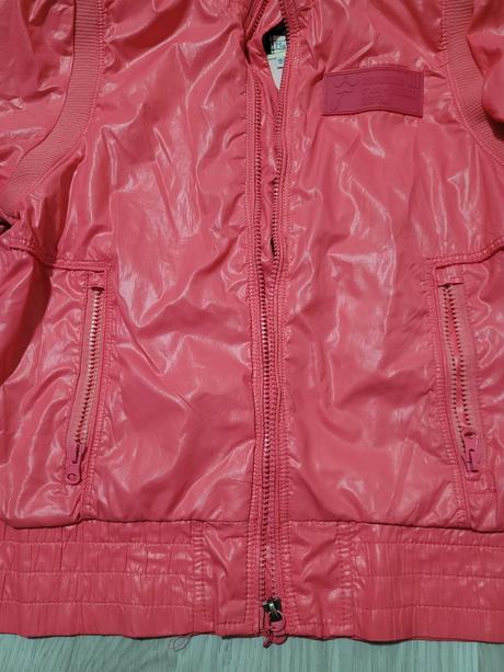 Bunda pogumovana, 158