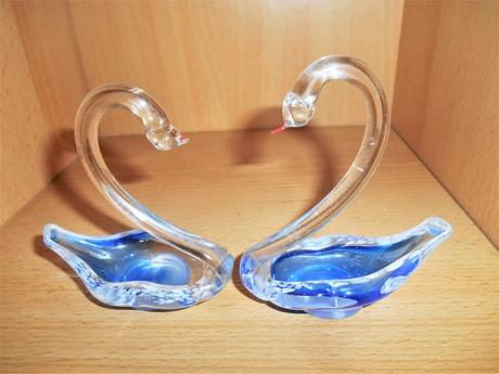 Retro sklenené labute, 