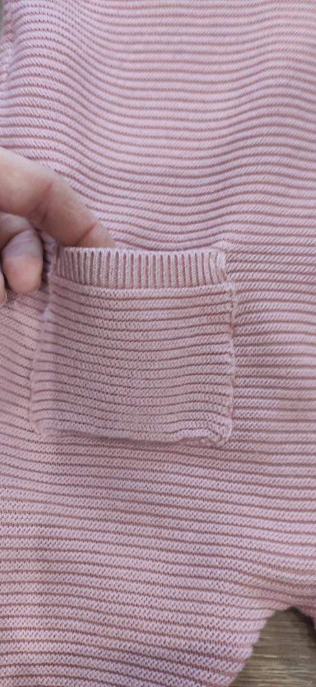 Dojčenský overal, 86