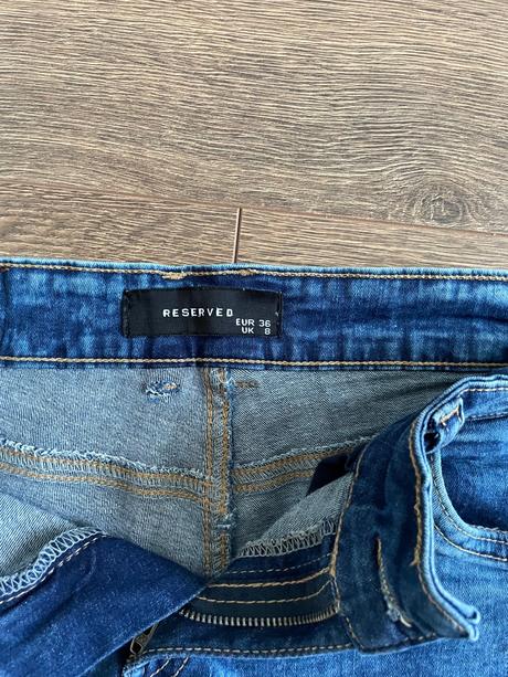 Reserved šortky, reserved,36