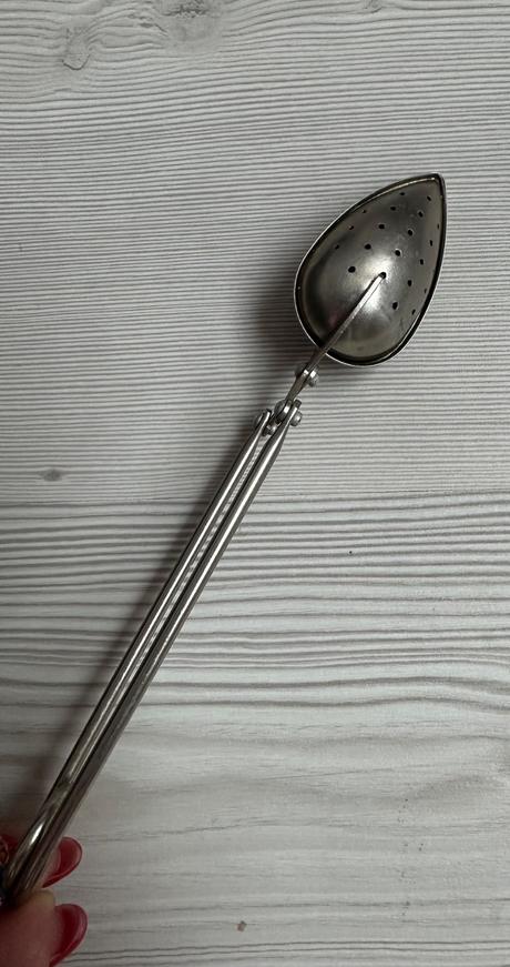 Sitko, kliešte na čaj, 