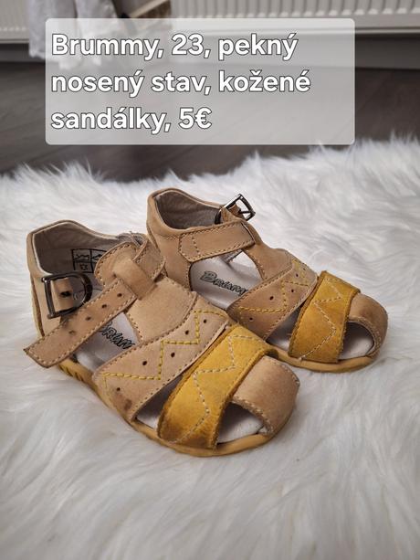 Celokožené sandálky, 23