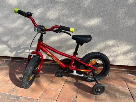 Detský bicykel s kolieskami zn. specialized veľ.12, specialized,12