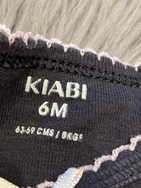 Dievčenské body s nápisom (68), 68