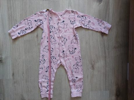 Dievcenske pyzamko-overal vel.98, pepco,98