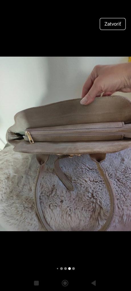 Dámska kožená kabelka, 