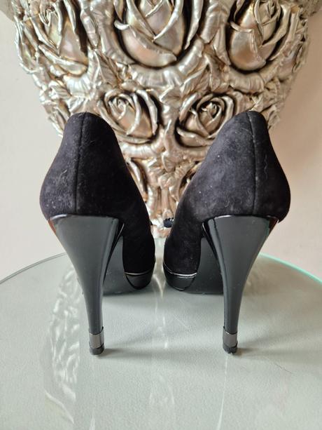 Roberto bottela lodicky, guess,38