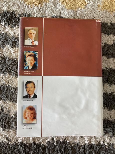 Horúce chvíle, prísľub lásky, toxín, mesačný svit,