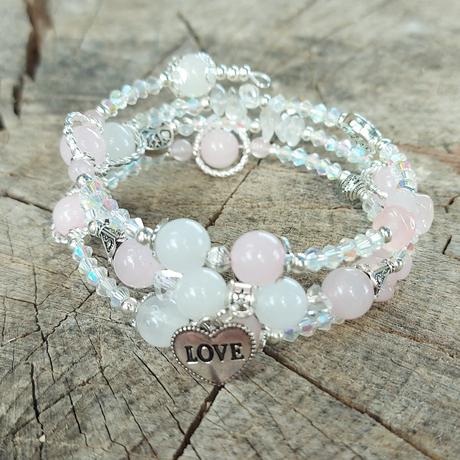 Náramok z minerálov pre rakov, býkov, váhy a ryby, 