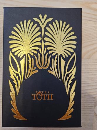 Petra toth krabicka bohyna, petra toth