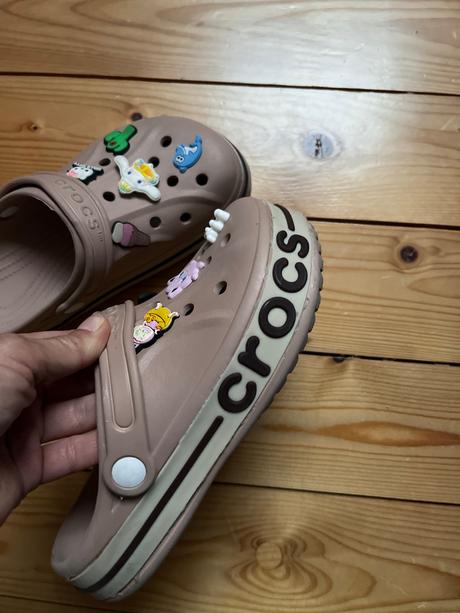 Šlapky, crocs,37