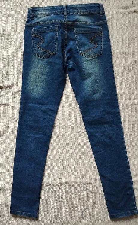 Dievčenské rifle, 152