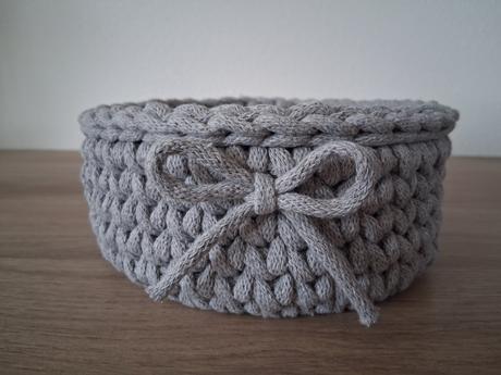 Háčkovaný košík, 