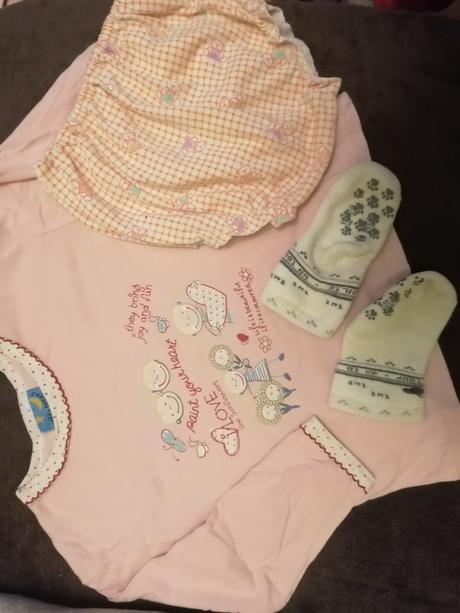 Pyžamá, nočné košele, 56