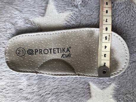 Topánky 21, protetika,21