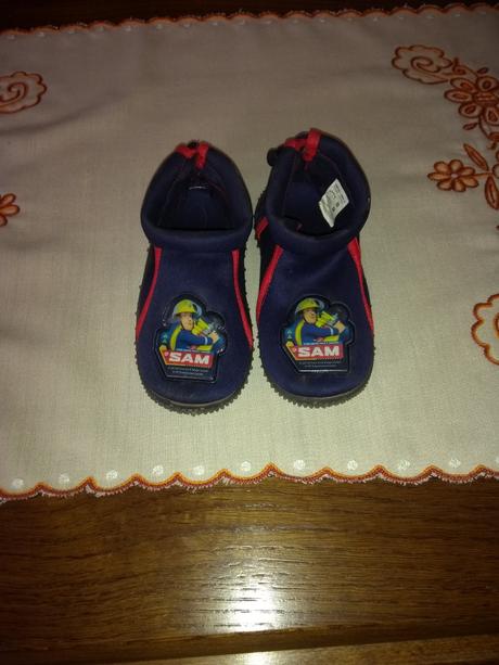 Topánky do vody, takko,25