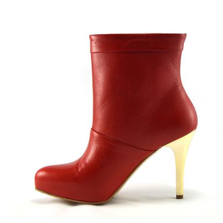 Kožené čižmy nové, 35