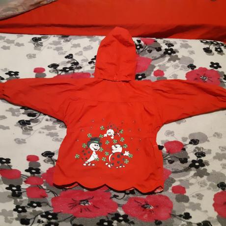 Dievčenská prechodna vetrovka, 86