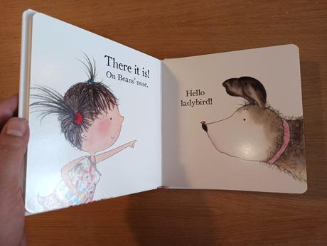 Zoe and beans leporela, 