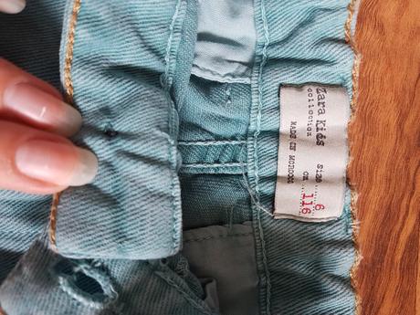 Šortku, zara,116