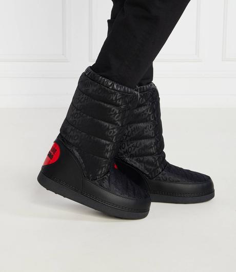 Snehule moschino, moschino,41