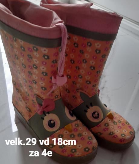 Gumaky, 29