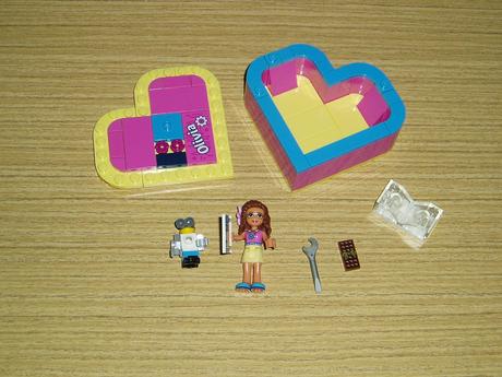 41357 oliviina srdcová krabička,