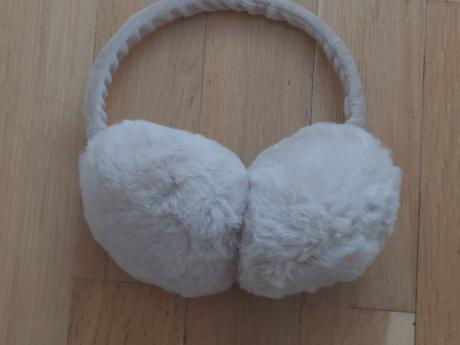 Čelenka na uška new look, new look