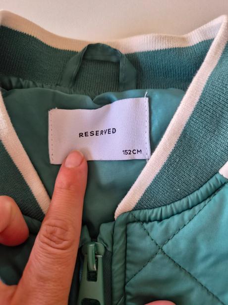 Bunda, reserved,152