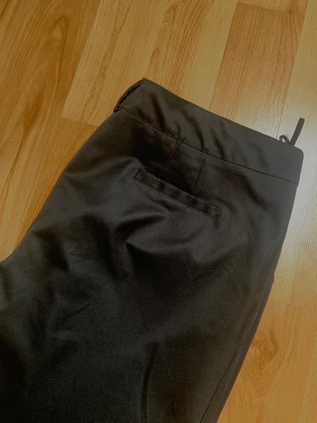 Nohavice, scarlett,44