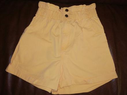 Predám krásne šortky, h&m,m