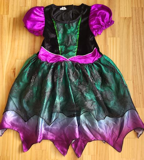 Karnevalové šaty na 5-6 rokov, 