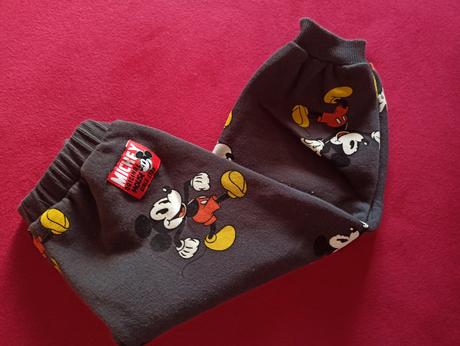 Mickey teplaky, zara,110