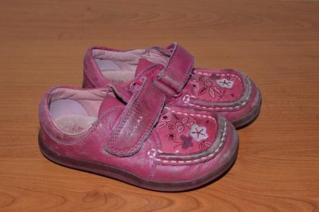 Kožené topánky na donosenie, carter's,23